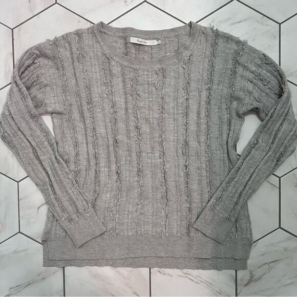 Harper Lane Gray Sweater Size M - Picture 2 of 8